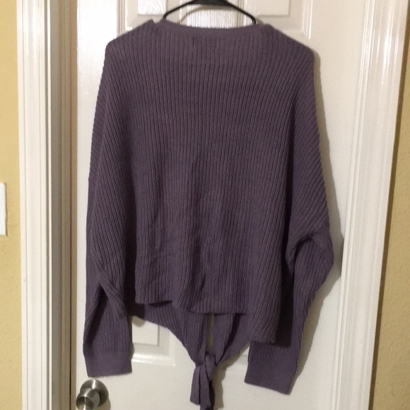 Size XXL  Lavender soft knit sweater - Picture 3 of 8